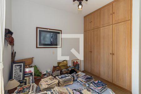 Apartamento à venda com 242m², 4 quartos e 4 vagasSuíte 2