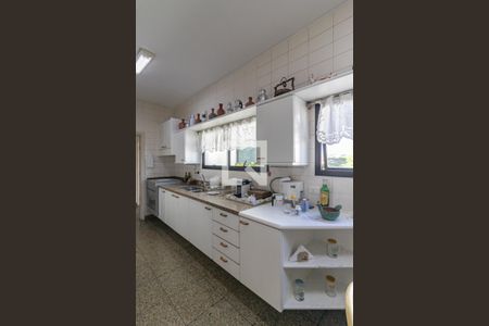 Apartamento à venda com 242m², 4 quartos e 4 vagasCozinha