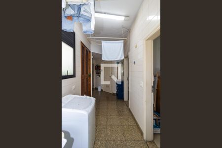 Apartamento à venda com 242m², 4 quartos e 4 vagasÁrea de serviço