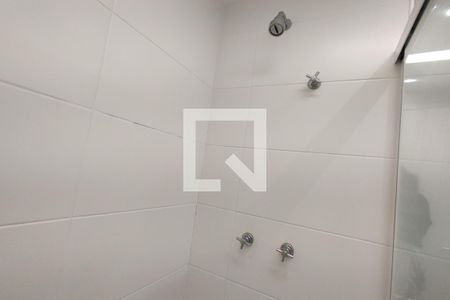 Apartamento à venda com 78m², 2 quartos e 1 vaga Apartamento à venda com 78m², 2 quartos e 1 vagaBanheiro da Suíte