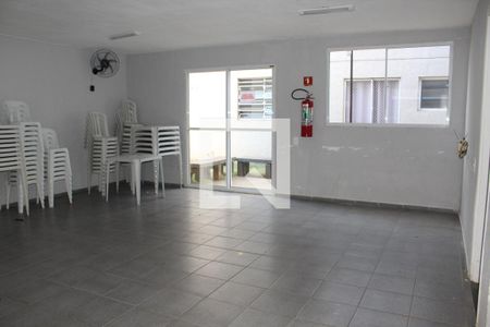 Apartamento à venda com 44m², 2 quartos e sem vagaÁrea comum