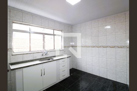 Cozinha de casa para alugar com 1 quarto, 120m² em Vila Gustavo, São Paulo