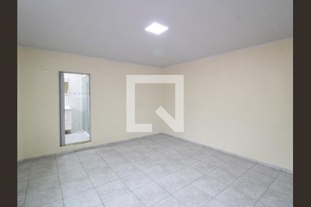 Suíte de casa para alugar com 1 quarto, 120m² em Vila Gustavo, São Paulo