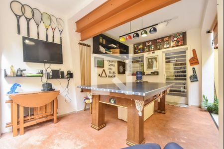 Casa à venda com 200m², 4 quartos e 2 vagasVaranda 