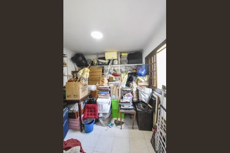 Casa à venda com 200m², 4 quartos e 2 vagasQuarto de Serviços 