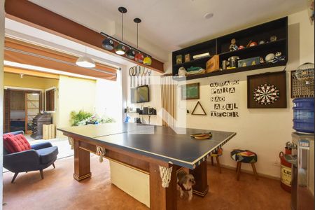 Casa à venda com 200m², 4 quartos e 2 vagasVaranda 