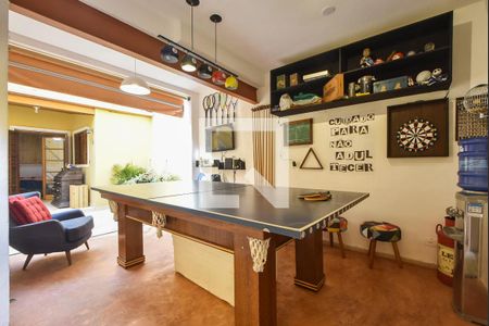 Casa à venda com 200m², 4 quartos e 2 vagasVaranda 