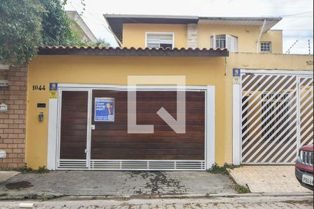 Casa à venda com 200m², 4 quartos e 2 vagasCasa 