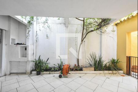 Casa à venda com 200m², 4 quartos e 2 vagasGaragem 