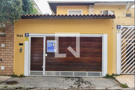 Casa à venda com 200m², 4 quartos e 2 vagasCasa 