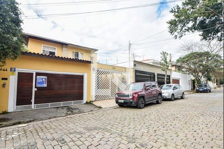 Casa à venda com 200m², 4 quartos e 2 vagasCasa 