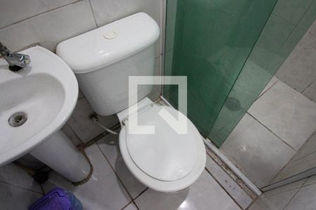 Banheiro 1 de casa à venda com 3 quartos, 52m² em União de Vila Nova, São Paulo