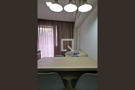 Sala de kitnet/studio para alugar com 1 quarto, 45m² em Centro, Jundiaí