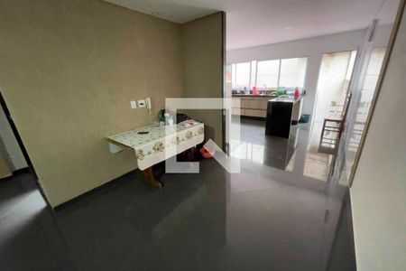 Casa à venda com 200m², 4 quartos e 4 vagas Casa à venda com 200m², 4 quartos e 4 vagasSala de Jantar