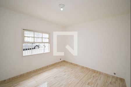 Quarto 2 de casa para alugar com 4 quartos, 130m² em Vila Dona Augusta, São Paulo
