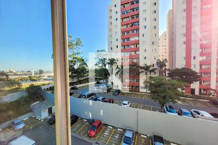 Vista de apartamento à venda com 3 quartos, 68m² em Planalto, São Bernardo do Campo