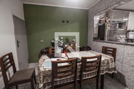 Casa à venda com 320m², 3 quartos e 2 vagasCozinha