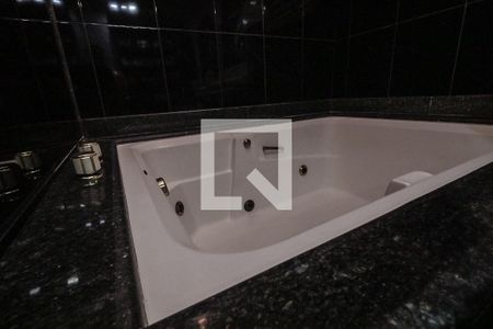 Casa à venda com 320m², 3 quartos e 2 vagasSauna e hidromassagem