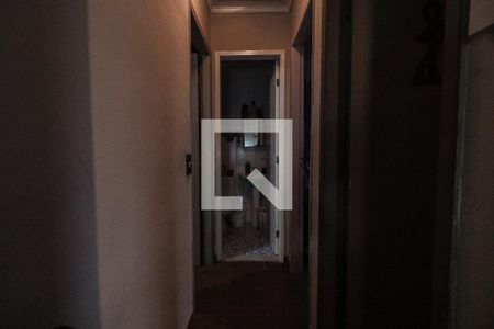 Casa à venda com 320m², 3 quartos e 2 vagasCorredor