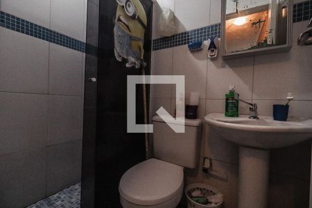 Casa à venda com 320m², 3 quartos e 2 vagasBanheiro