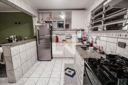 Casa à venda com 320m², 3 quartos e 2 vagasCozinha