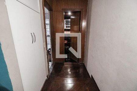 Casa à venda com 320m², 3 quartos e 2 vagasLavabo