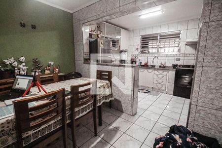 Casa à venda com 320m², 3 quartos e 2 vagasCozinha