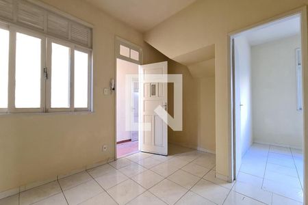 Sala de apartamento para alugar com 2 quartos, 63m² em Piedade, Rio de Janeiro