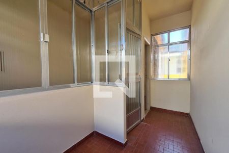 Apartamento à venda com 63m², 2 quartos e sem vagaVaranda entrada