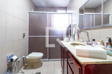 Banheiro de apartamento à venda com 3 quartos, 116m² em Pinheiros, São Paulo
