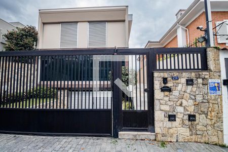 Casa à venda com 349m², 4 quartos e 3 vagasFachada da Casa
