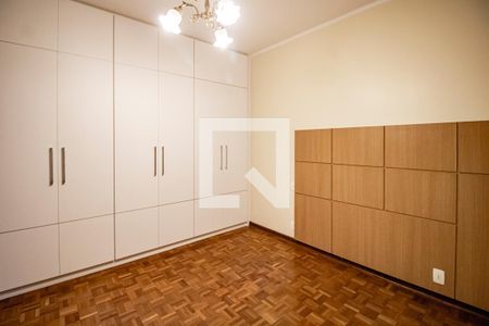 Casa à venda com 349m², 4 quartos e 3 vagasQuarto 03 Suíte Segundo Andar