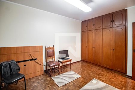 Casa à venda com 349m², 4 quartos e 3 vagasQuarto 01 Segundo Andar