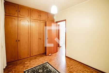 Casa à venda com 349m², 4 quartos e 3 vagasQuarto 02 Segundo Andar