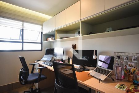 Apartamento à venda com 107m², 3 quartos e 2 vagasQuarto 1