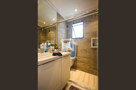 Apartamento à venda com 107m², 3 quartos e 2 vagasBanheiro suíte