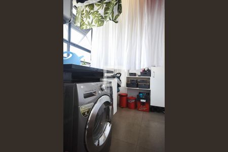 Apartamento à venda com 107m², 3 quartos e 2 vagasÁrea de serviço