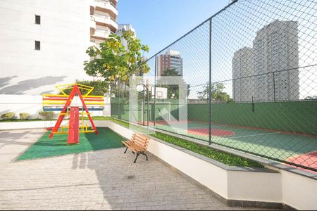 Apartamento à venda com 107m², 3 quartos e 2 vagasÁrea comum - Playground e quadra