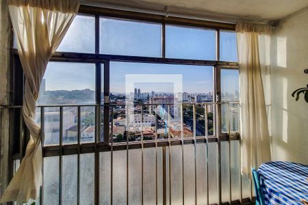 sala janela  de apartamento para alugar com 2 quartos, 100m² em Vila Monumento, São Paulo