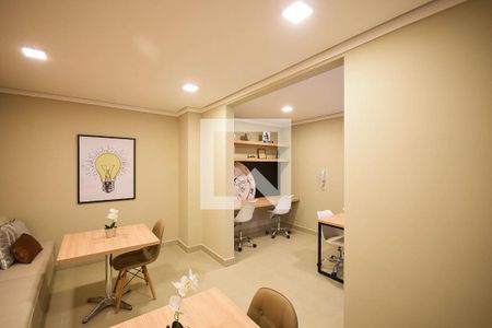 Sala de leitura de apartamento para alugar com 2 quartos, 40m² em Parque Munhoz, São Paulo