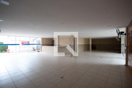 Apartamento para alugar com 55m², 2 quartos e 1 vagaÁrea comum - Salão de festas