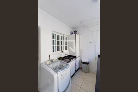 Casa para alugar com 156m², 3 quartos e 5 vagas Casa para alugar com 156m², 3 quartos e 5 vagasÁrea de Serviço