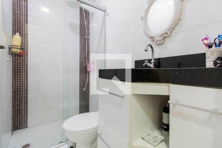 Casa para alugar com 156m², 3 quartos e 5 vagas Casa para alugar com 156m², 3 quartos e 5 vagasBanheiro Suíte 3