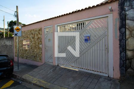 Casa de condomínio à venda com 55m², 2 quartos e 1 vaga Casa de condomínio à venda com 55m², 2 quartos e 1 vagaFachada