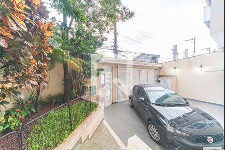 Vista da Sala de casa à venda com 3 quartos, 313m² em Vila Scarpelli, Santo André