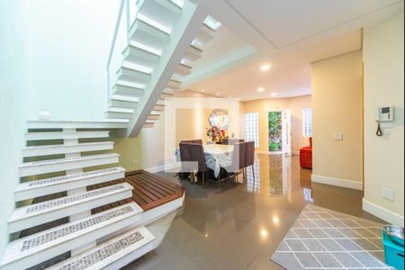 Sala de casa à venda com 3 quartos, 313m² em Vila Scarpelli, Santo André