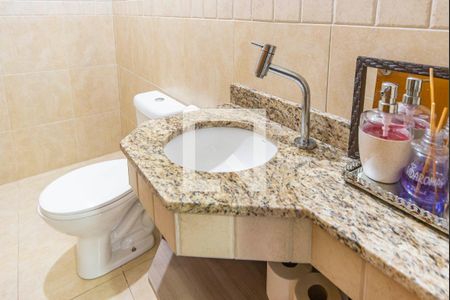 Casa à venda com 313m², 3 quartos e 3 vagasBanheiro da Área Gourmet