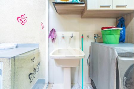 Casa à venda com 313m², 3 quartos e 3 vagasÁrea de Serviço