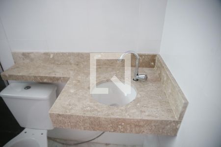 Banheiro  de apartamento para alugar com 1 quarto, 57m² em Mirim, Praia Grande