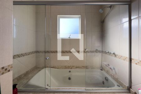 Casa à venda com 164m², 3 quartos e 2 vagasBanheiro da Suíte